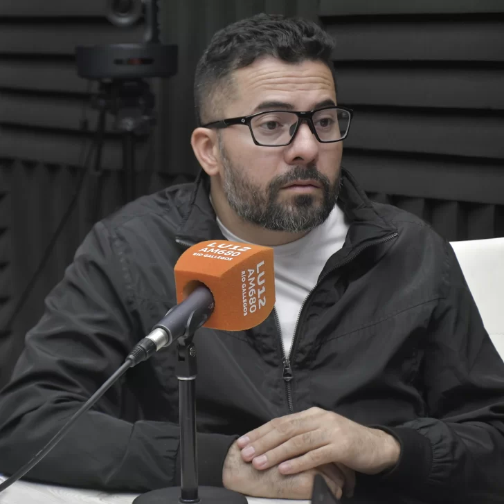 ADOSAC demanda un incremento salarial del 40% para equiparar la canasta básica