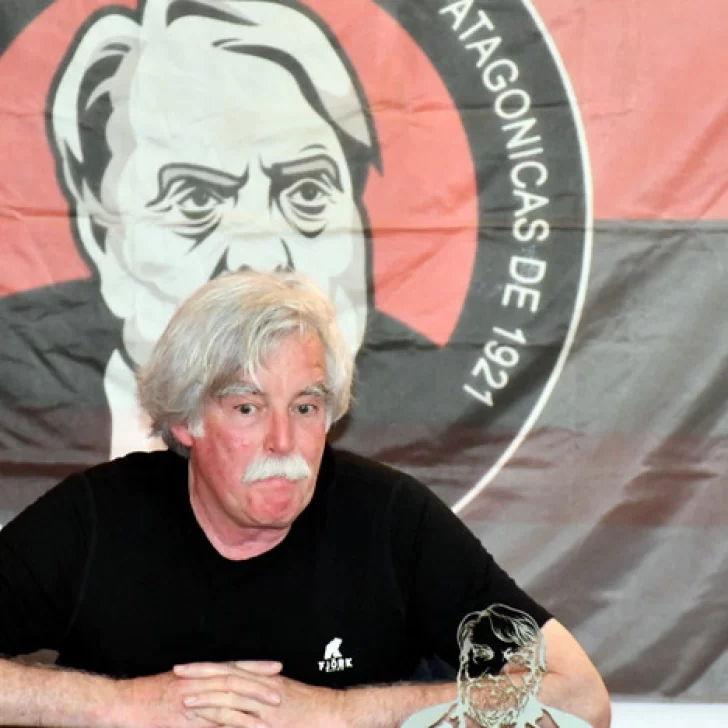 Esteban Bayer en El Calafate: “Aquellos que insisten en atacarlo no aprenden”