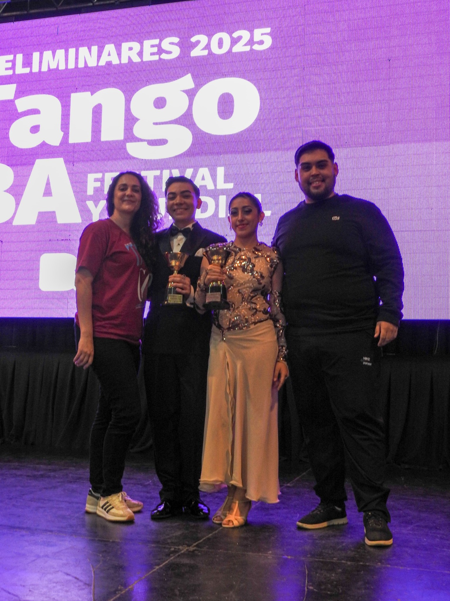  Los ganadores Antonela Carrizo Quiroga y Juan Regensburger.