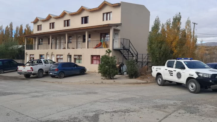  Importante operativo antidrogas en El Calafate dos mujeres con antecedentes fueron detenidas por venta de estupefacientes.