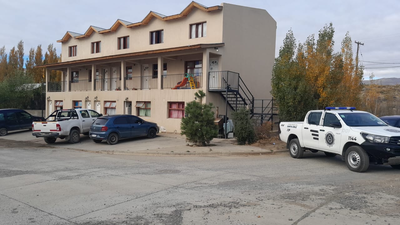  Importante operativo antidrogas en El Calafate dos mujeres con antecedentes fueron detenidas por venta de estupefacientes.