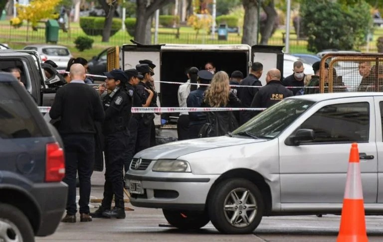 Un hombre murió tras caer del octavo piso de la Casa de Gobierno de Mendoza