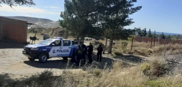Un vecino de Caleta Olivia viajó por trabajo y ladrones le desvalijaron su casa de la zona de chacras Un vecino de Caleta Olivia viajó por trabajo y ladrones le desvalijaron su casa de la zona de chacras