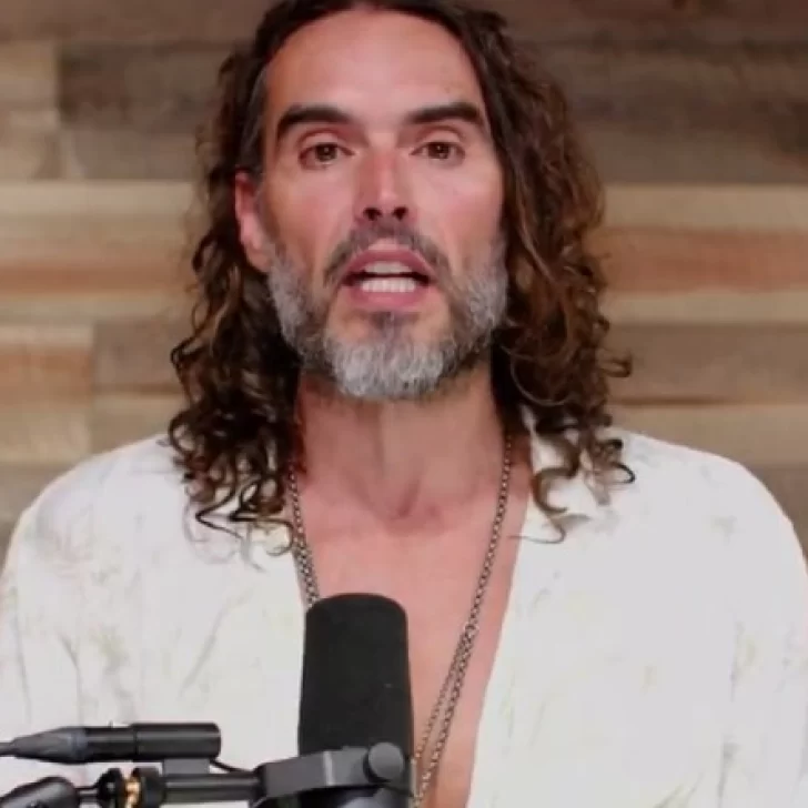 Russell Brand, exmarido de Katy Perry, enfrenta múltiples denuncias de abuso sexual