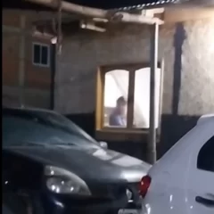 “Dale, subite que estoy en pedo”: denunció que dos personas quisieron subir a menores a un auto y los escrachó