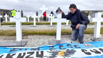 Volver a las islas Malvinas 43 años después: “Aprovéchennos porque día  a día nos estamos muriendo”