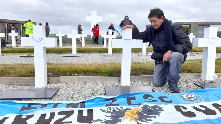 Volver a las islas Malvinas 43 años después: “Aprovéchennos porque día  a día nos estamos muriendo”
