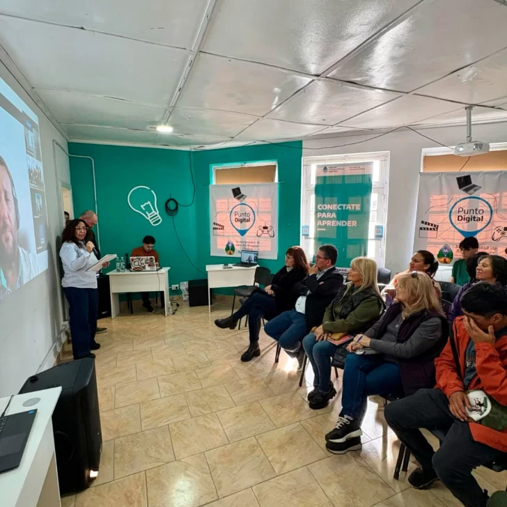 El Programa de Cultura Digital y Alfabetización Mediática lanza nuevas capacitaciones gratuitas sobre IA y tecnologías digitales