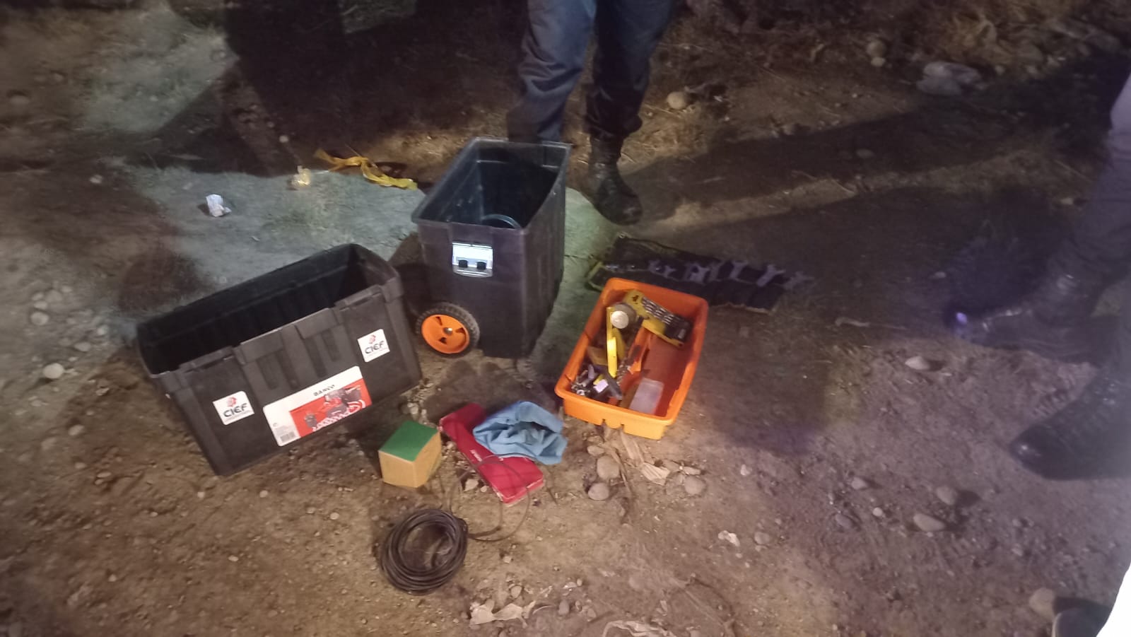 Fue detenido por robar herramientas y descubrieron que tenía un pedido de paradero activo