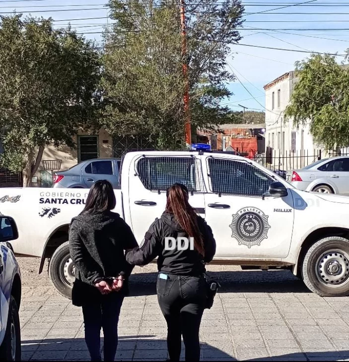 Detuvieron a una mujer implicada en un violento robo a mano armada en la casa de una familia de Pico Truncado