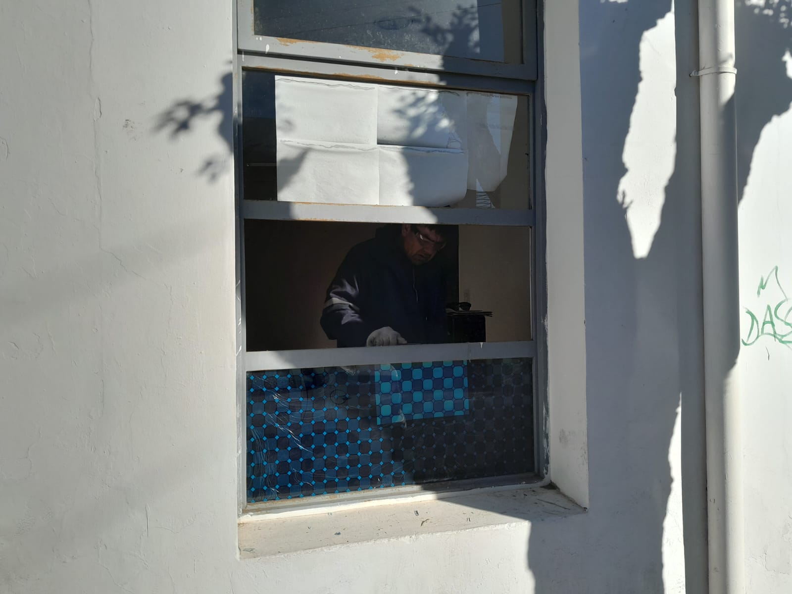 Caleta Olivia: volvieron a vandalizar el edificio del Concejo Deliberante