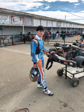 Prueba en el kartódromo “Malvinas Argentinas” con mucho movimiento
