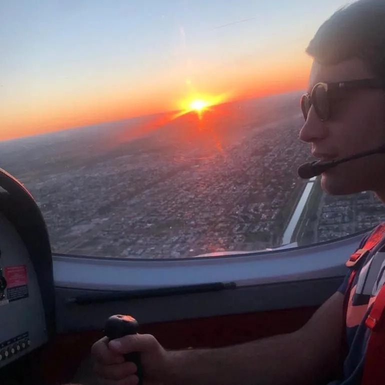 Una avioneta embistió a un piloto antes de despegar y lo mató: cómo fue el insólito accidente aéreo en Río Negro