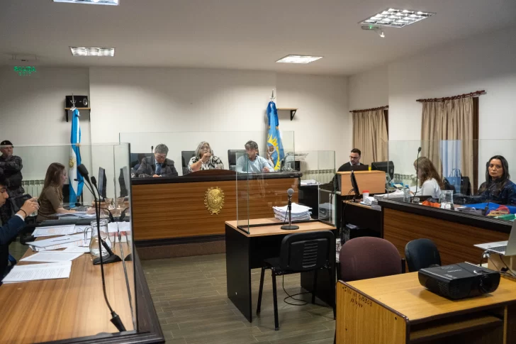  La sala antes que comiencen los alegatos.(FOTO:LEANDRO FRANCO/LA OPINIÓN AUSTRAL)