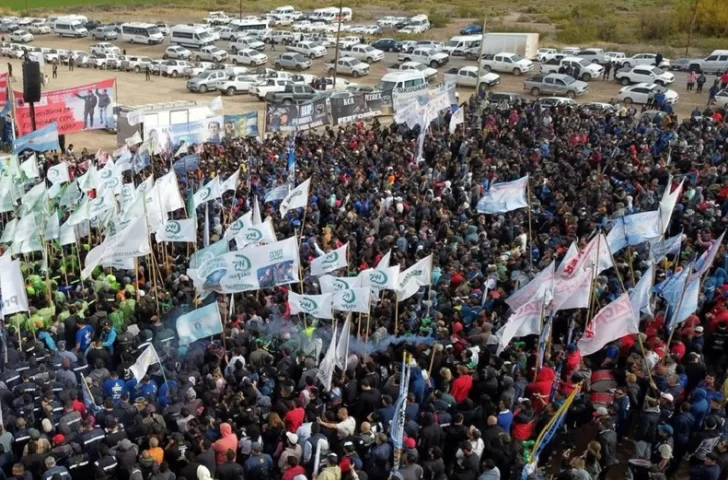 asamblea-petroleros-neuquen-728x480