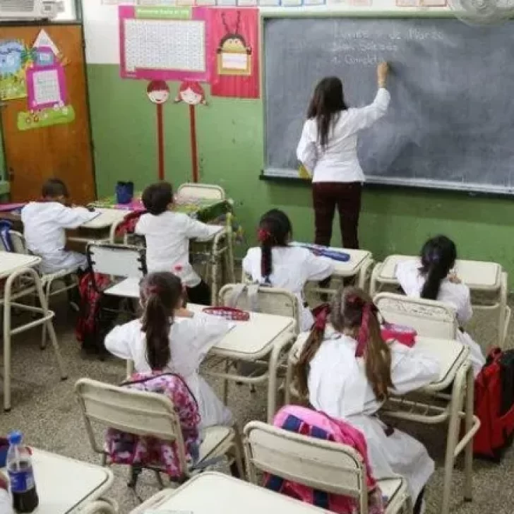Los docentes de Santa Cruz tendrán un nuevo aumento salarial 