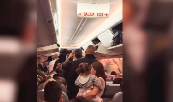 Vuelo desviado a Río Gallegos generó tensión entre los pasajeros: tuvo que intervenir la Policía