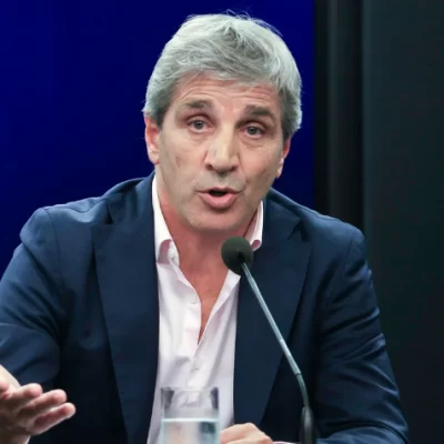 Jubilaciones: Luis Caputo confirmó una reforma previsional