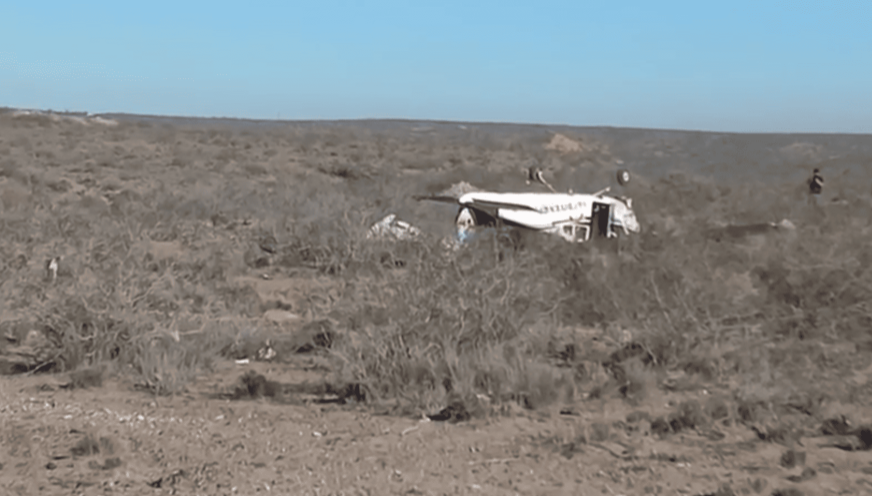 Tragedia en Río Negro: cayó una avioneta en Allen, hay un muerto y dos heridos graves