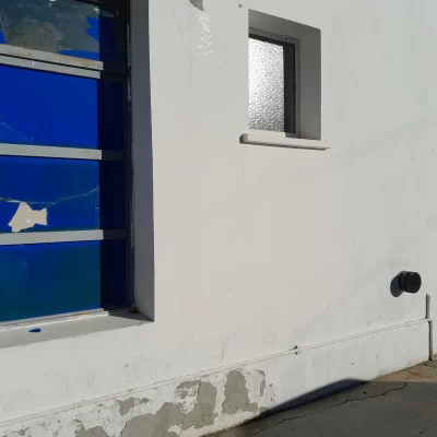 Caleta Olivia: volvieron a vandalizar el edificio del Concejo Deliberante