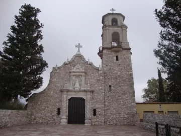 Detuvieron a un cura acusado de abuso sexual: Le habría ofrecido refugio a una mujer y la atacó múltiples veces