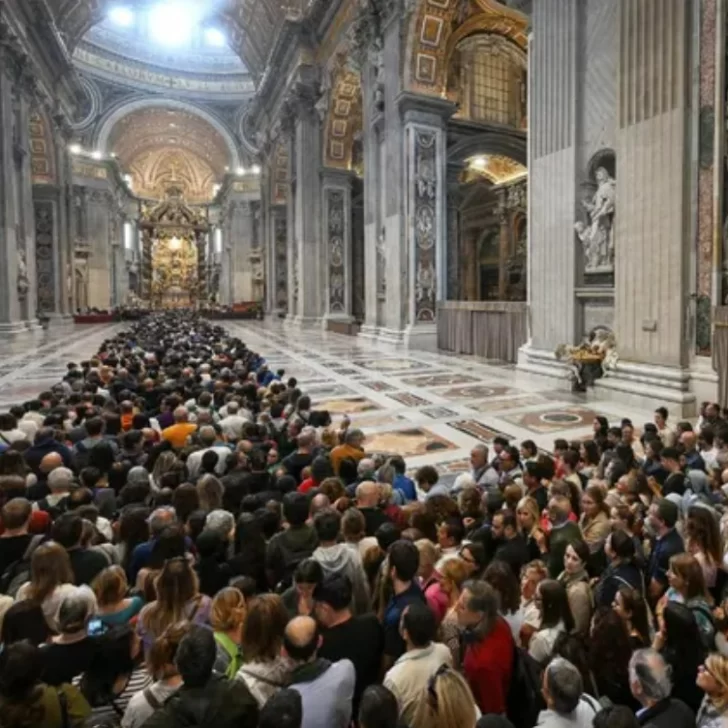 EN VIVO. Continúa la despedida del papa Francisco y el Vaticano se prepara para el funeral