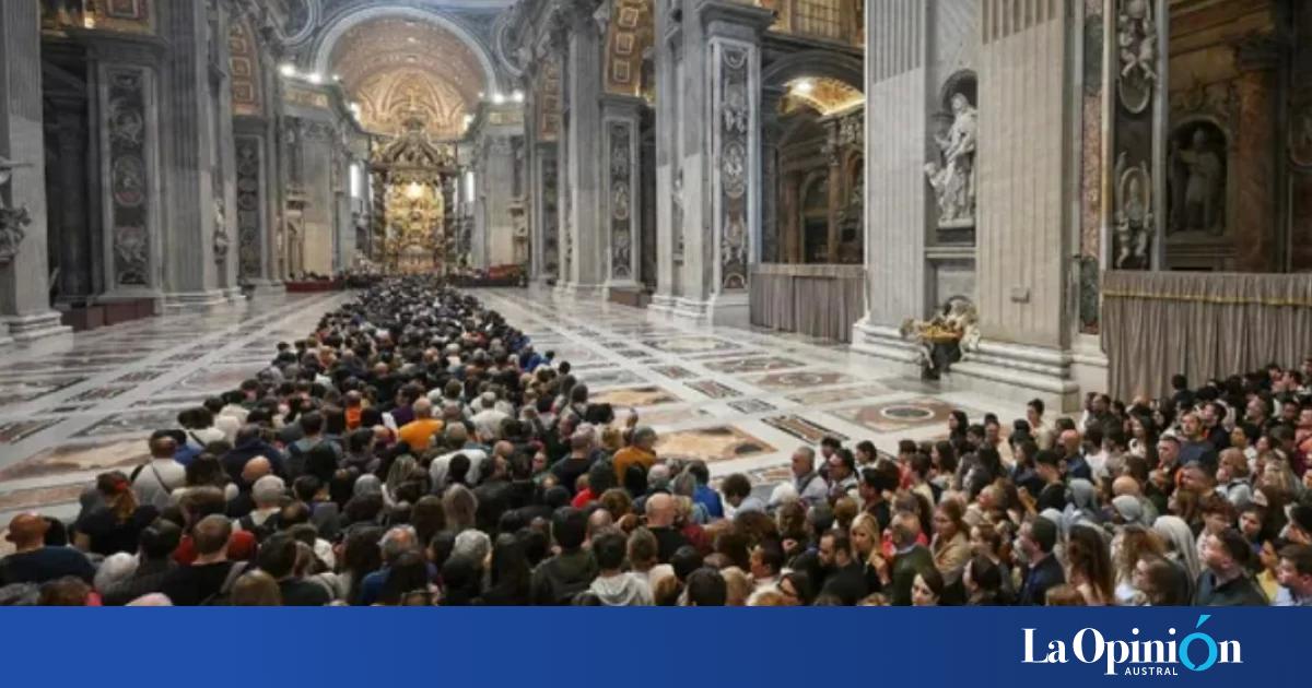 EN VIVO. Continúa la despedida del papa Francisco y el Vaticano se ...