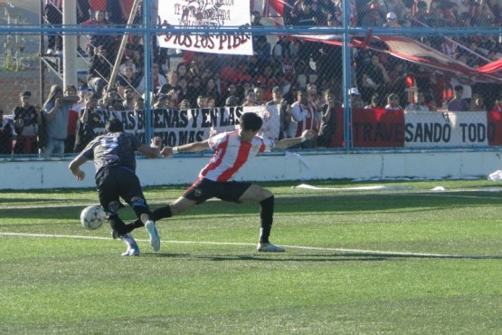 El Club Jupiter de Piedra Buena encabeza la Liga de Fútbol Centro