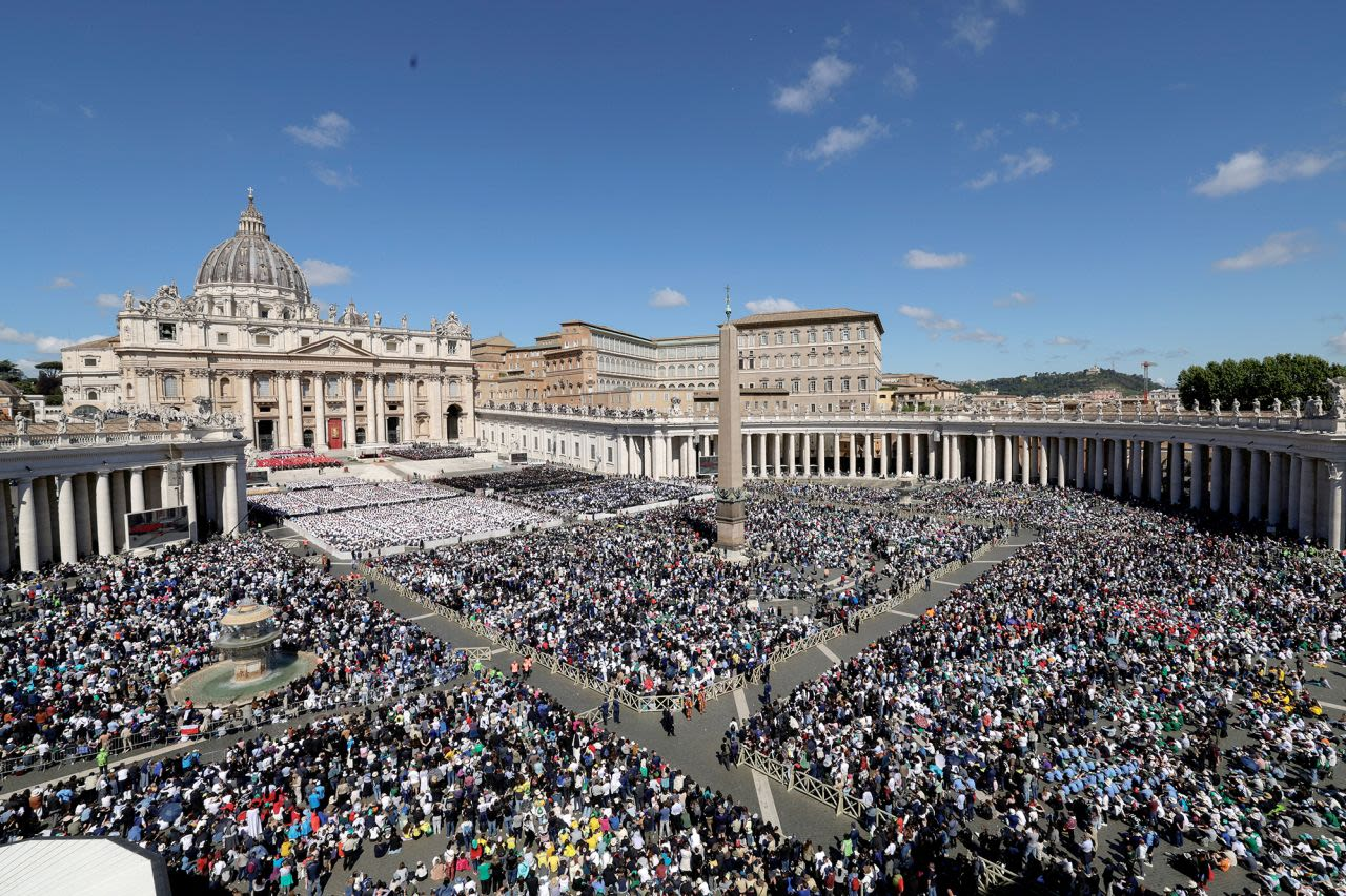 Funeral del Papa Francisco: último adiós con más de 250.000 personas en San Pedro y la Basílica de Santa María