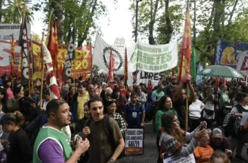 El martes retoman el debate salarial la administración pública central y la sanidad