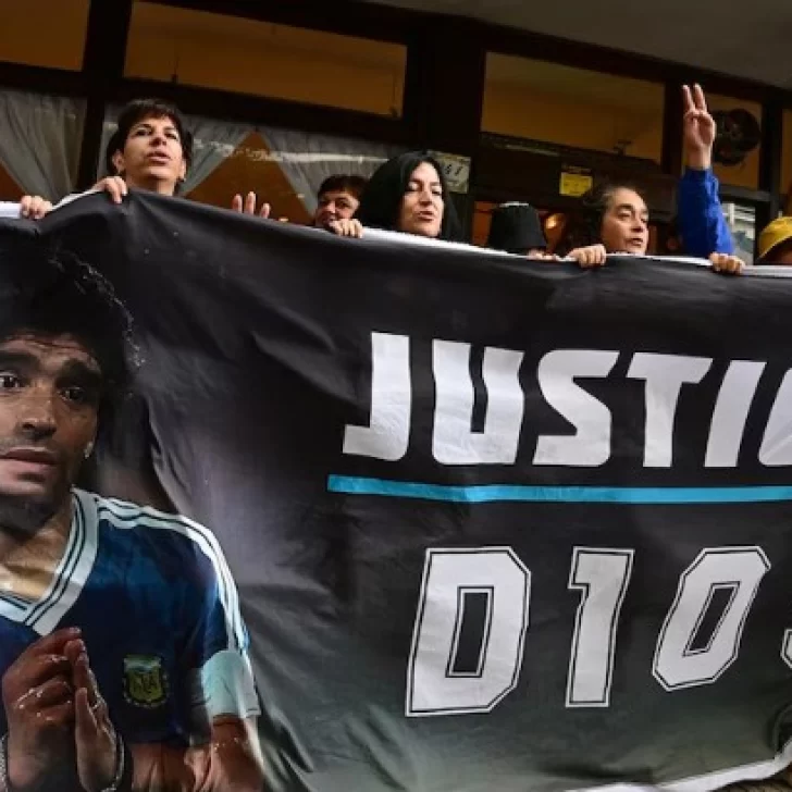Juicio por Maradona: revelaron que “tenía una cirrosis avanzada”