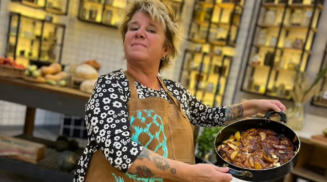 Atropellaron a una chef de Cocineros Argentinos y está internada en terapia intensiva Atropellaron a una chef de Cocineros Argentinos y está internada en terapia intensiva