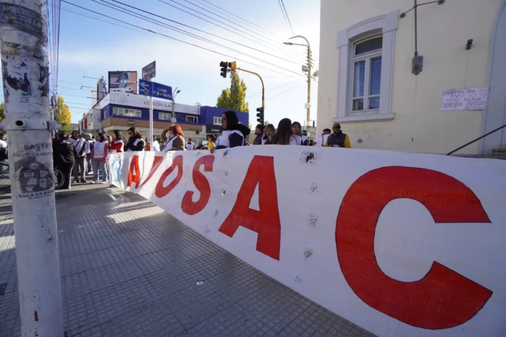 ADOSAC anunció cuatro días de paros escalonados y marcha provincial