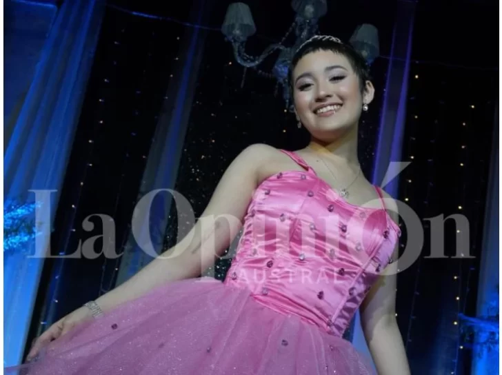 Martina Leiva Campos, la adolescente que superó el cáncer, celebra su fiesta de “16”: “Voy a gozar de mi noche”