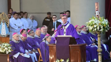 “Gracias, perdón y te queremos mucho”, la emoción de Jorge García Cuerva en la despedida al Papa Francisco