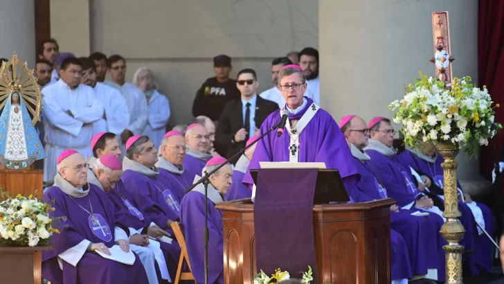 Buenos Aires despidió al Papa Francisco con una emotiva misa en la Catedral y un llamado a la unidad