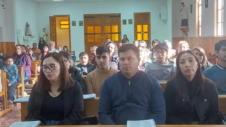  Mauricio Gómez, presidente del Concejo Deliberante de Las Heras en la misa concelebrada.