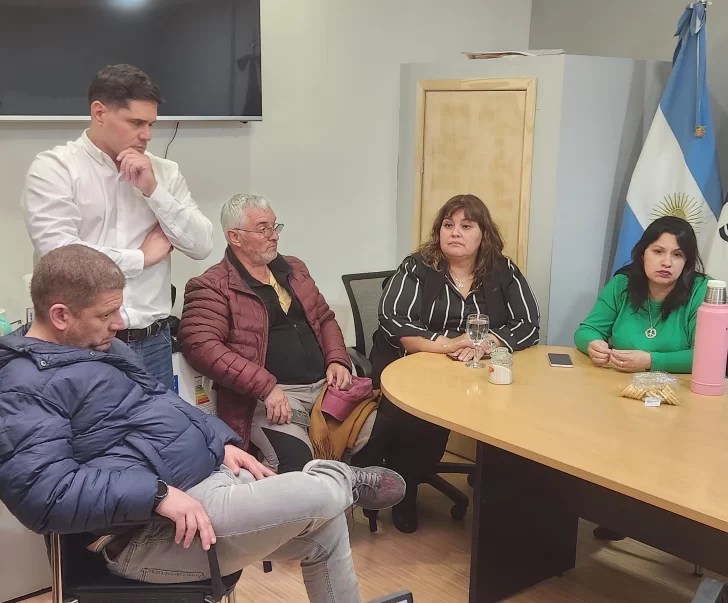 Reclamo de taxis y remises: la Municipalidad bonificará la inspección anual a más de 200 vehículos que la adeudan Reclamo de taxis y remises: la Municipalidad bonificará la inspección anual a más de 200 vehículos que la adeudan