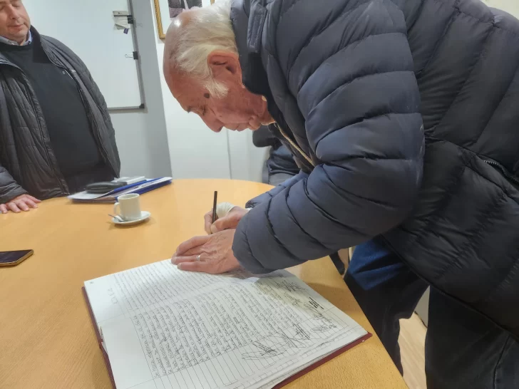 Reclamo de taxis y remises: la Municipalidad bonificará la inspección anual a más de 200 vehículos que la adeudan