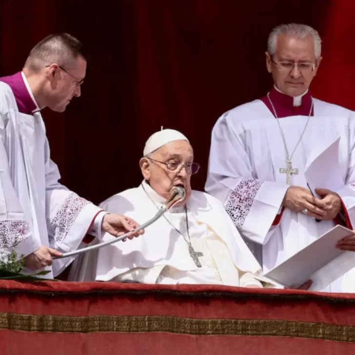 El papa Francisco participó de la misa de Pascuas en el Vaticano, clamó por libertad religiosa y paz mundial 