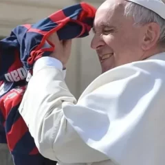 Muerte del Papa Francisco: la impactante coincidencia entre su carnet de socio de San Lorenzo y su fallecimiento