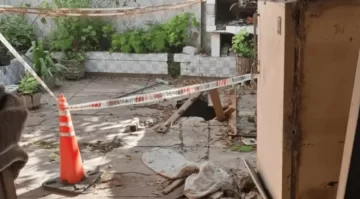 Murió al caer a un pozo ciego en su casa: su hijo había ido a buscarla para asistir al velorio de su padre