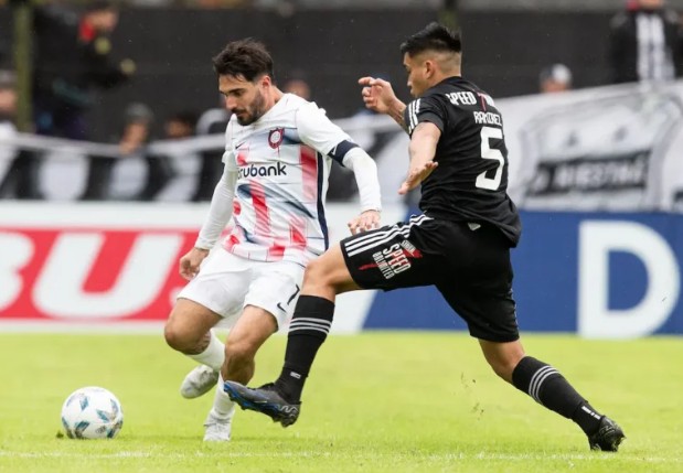 Pelota Libre o Fútbol Libre: dónde ver en vivo Riestra vs. San Lorenzo por el Torneo Apertura