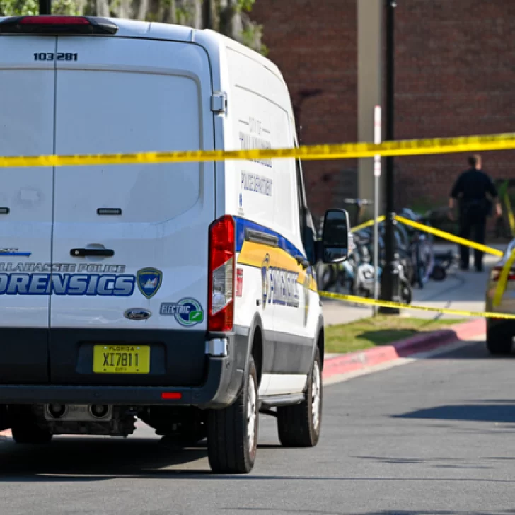 Tiroteo en universidad de Florida dejó al menos hay dos muertos y siete heridos