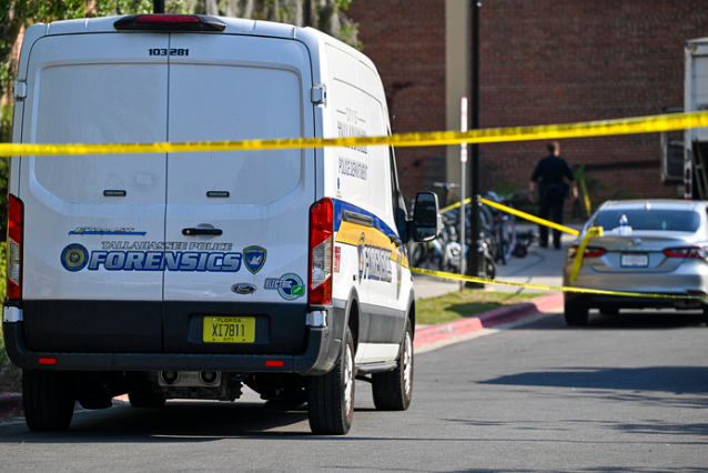 Tiroteo en universidad de Florida dejó al menos dos muertos y siete heridos
