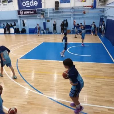 El provincial de básquetbol a todo ritmo entre Hispano y San Miguel
