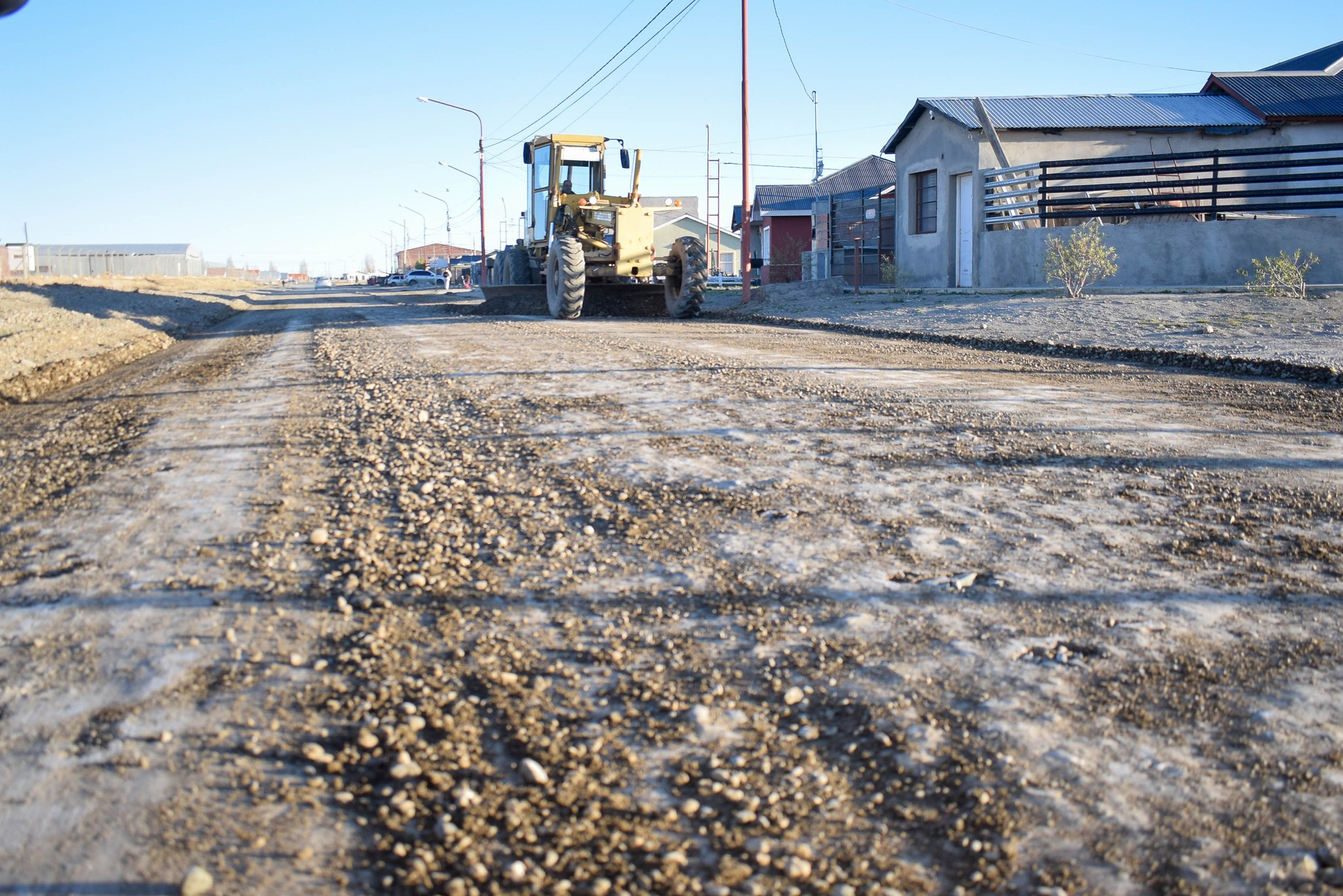 El Municipio de Río Gallegos avanza con el perfilado de calles antes de la llegada del invierno