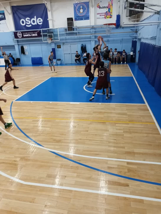 Hispano y San Miguel se miden en el torneo provincial