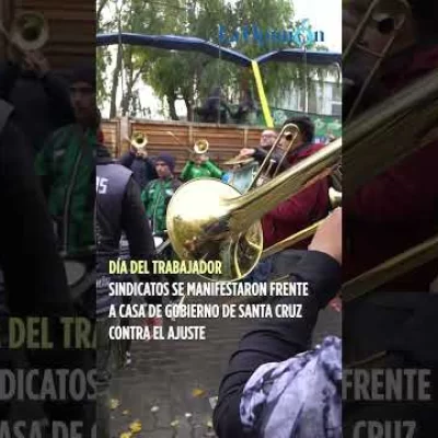 En el Día del Trabajador, gremios marcharon en Río Gallegos en defensa de los derechos laborales