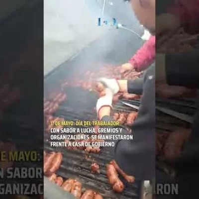 El color del 1° de mayo: gremios hicieron más de 300 chorizos para el Día del Trabajador
